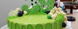 Зеленый торт для мальчика