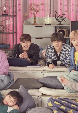 Стрей кидс фон