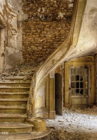 Старинная лестница