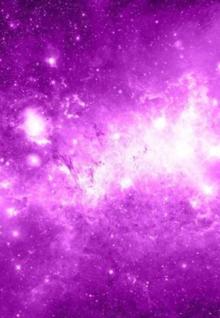 Фиолетовая звезда в космосе