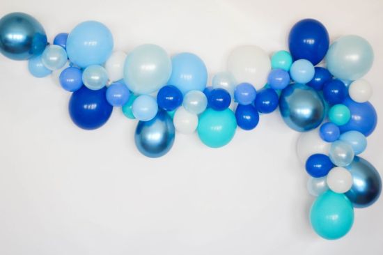 Синие шары