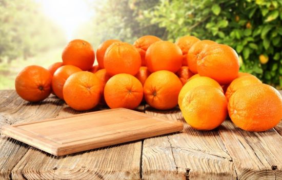 Куча апельсинов