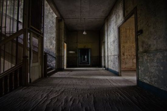 Заброшенный коридор