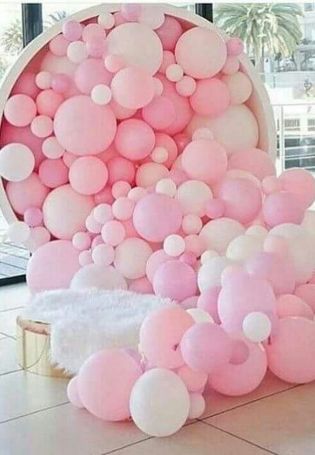 Розовые шарики воздушные
