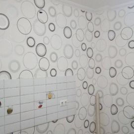 Клеенка для ванной комнаты на стену