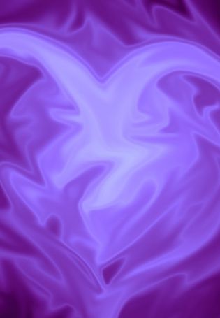 Красивые фиолетовые сердца