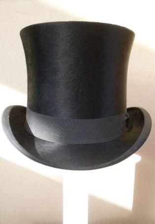 Шляпа цилиндр мужская