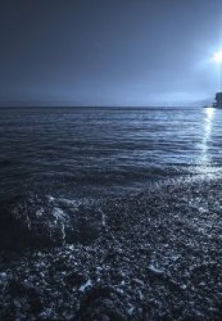 Море ночью картинки
