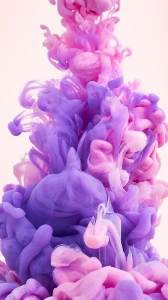 Красивые фиолетовые обои на телефон