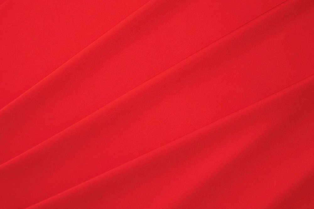 Красный шелк