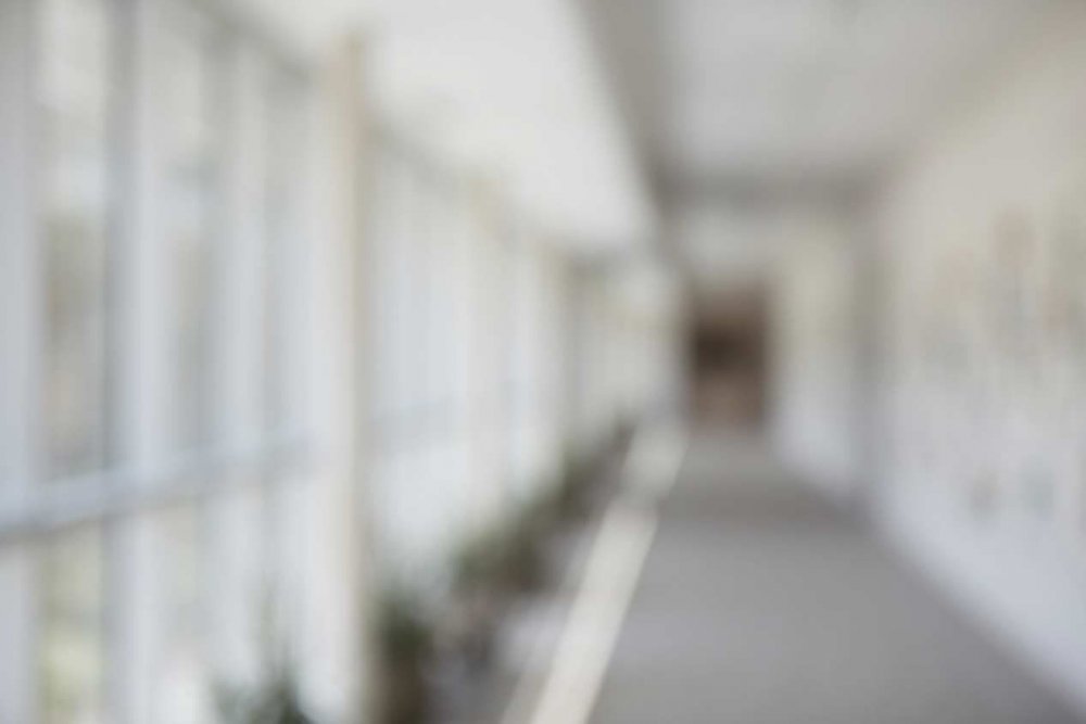 Светло серый размытый фон