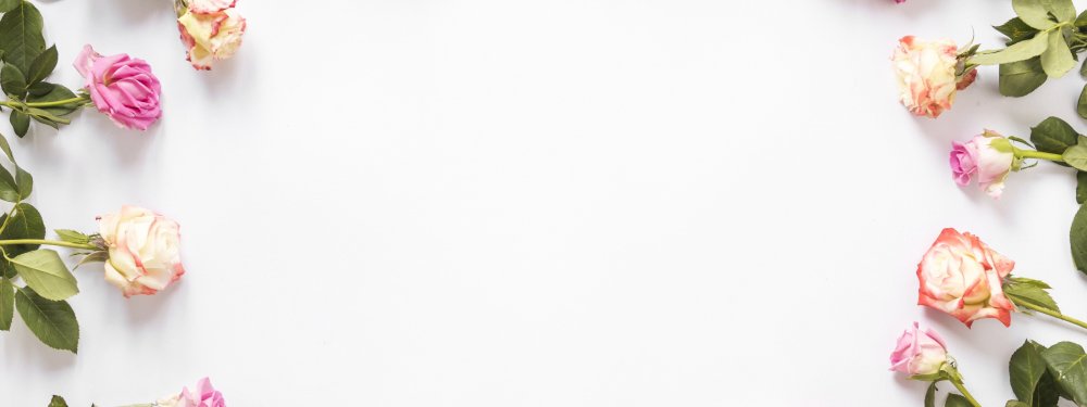 Фон с цветами по бокам