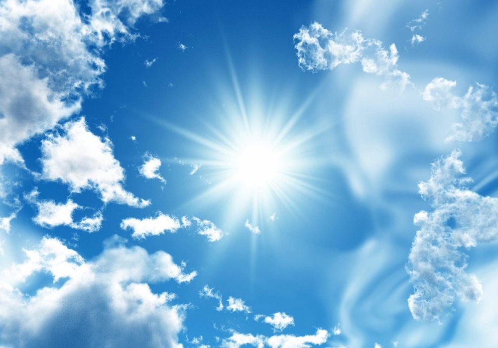 Голубое небо и солнце