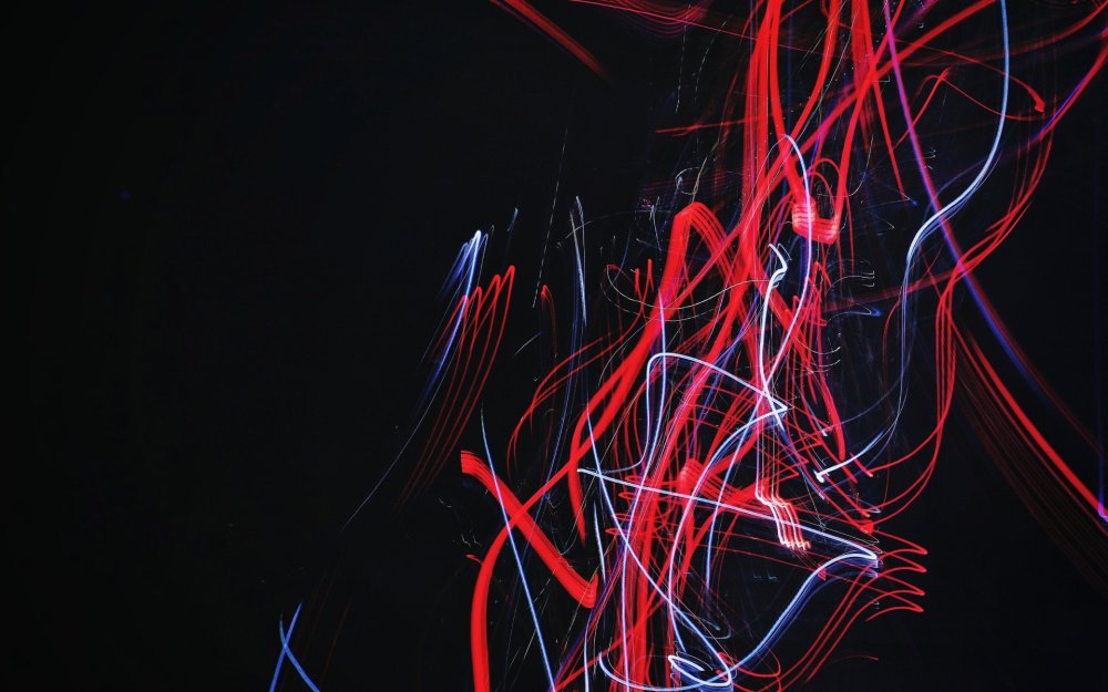 Неон на черном фоне