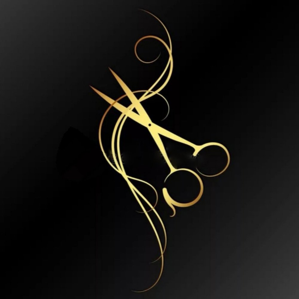 Золотые ножницы на черном