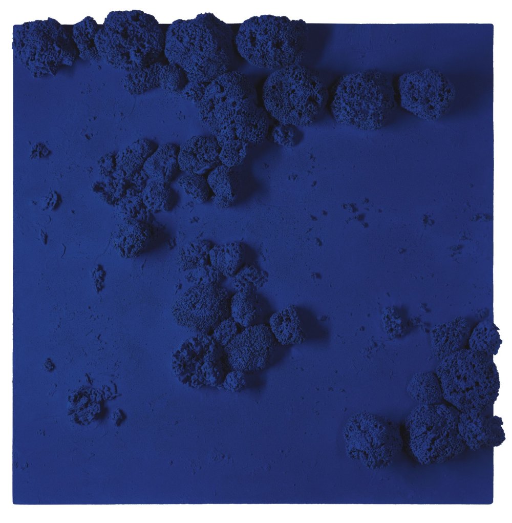 Ив Кляйн голубая роза