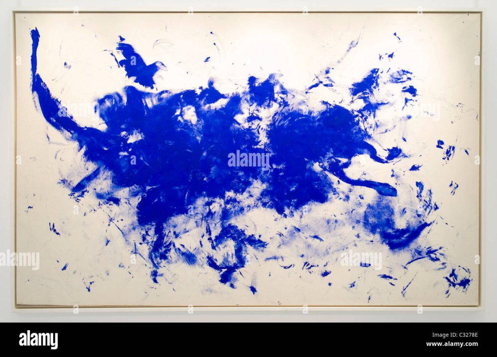 Ив Кляйн картины Монохромия