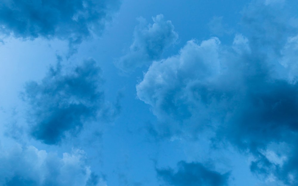 Синие облака