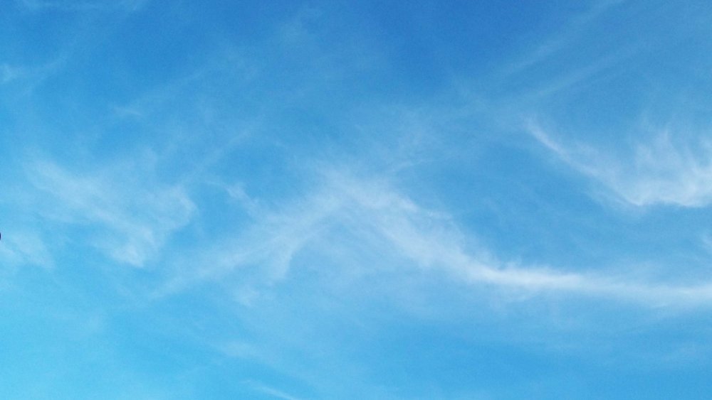 Голубое небо