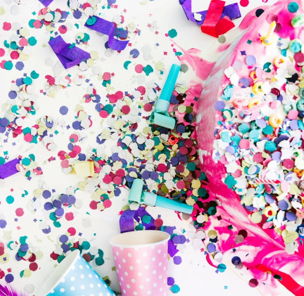 Фон конфетти