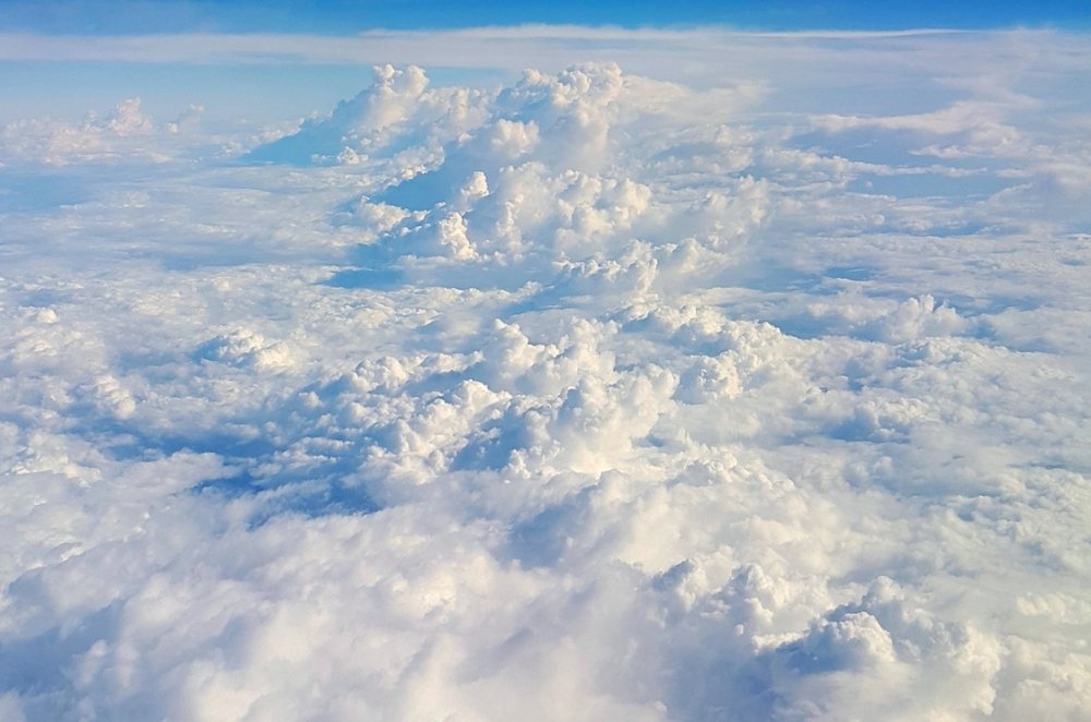 Над облаками фото