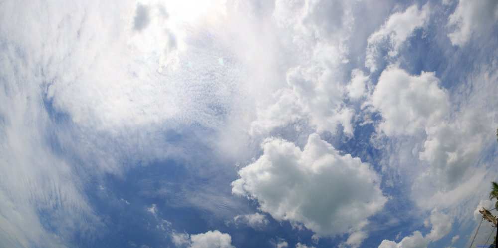 Фон неба снизу