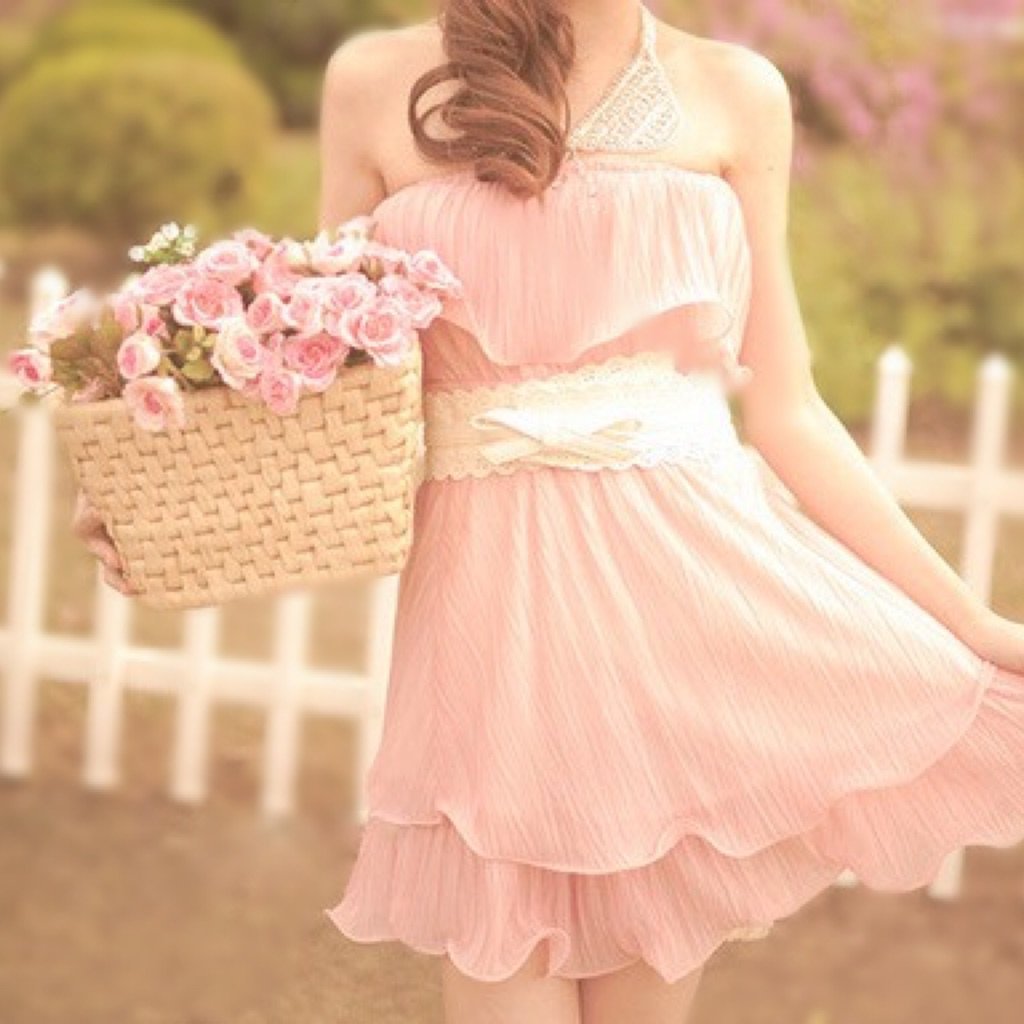 Красивое милое платье. Платье розовое. Нежное платье. Нежные платья для девушек. Воздушное платье.