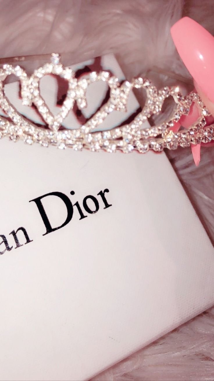 Корона Шанель