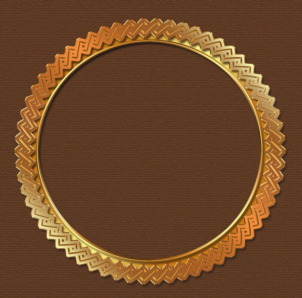 Золотая круглая окантовка