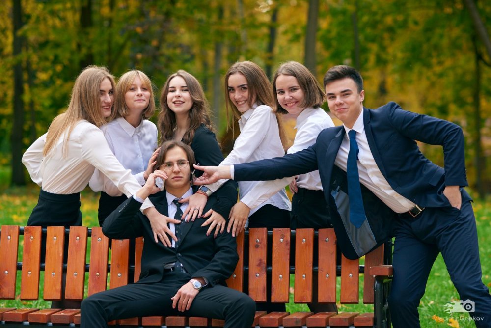 Школьная фотосессия выпускников