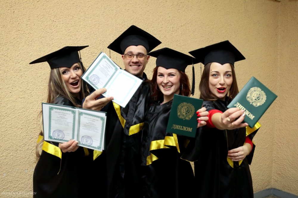 Человек с дипломом