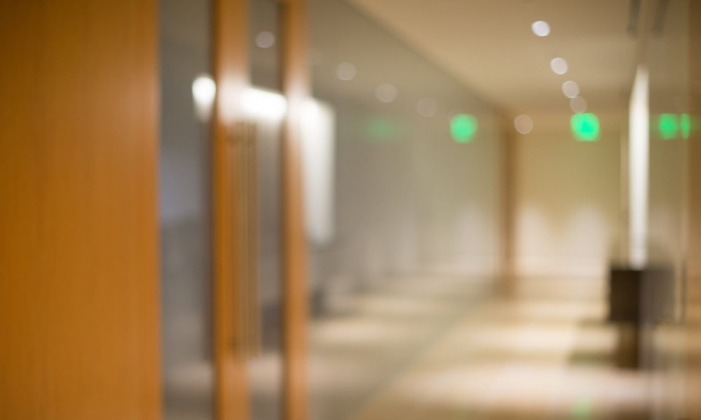 Размытый фон офис