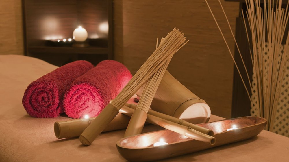 Массаж БАМБУКОВАМИ ветками