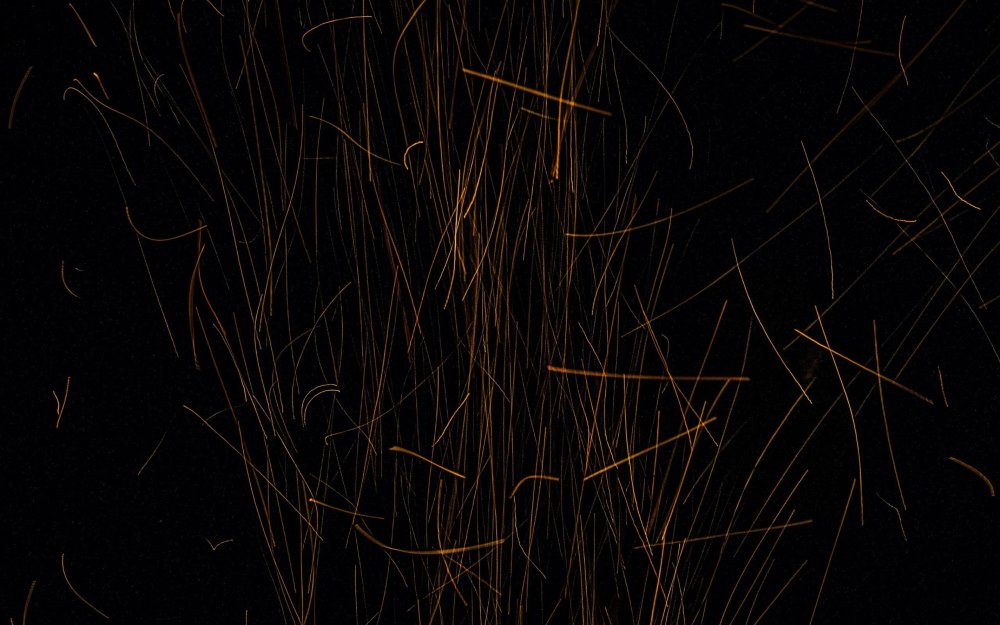 Черный фон с узорами