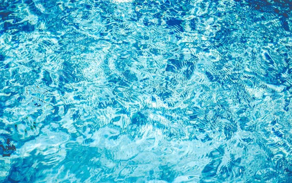 Дно бассейна