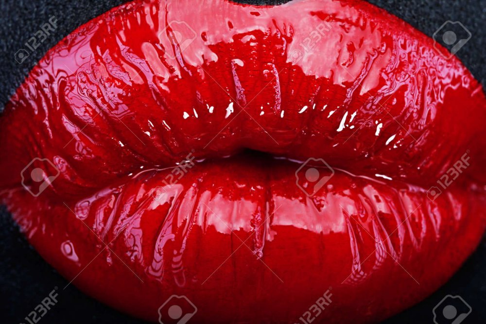 Поцелуй Red Black