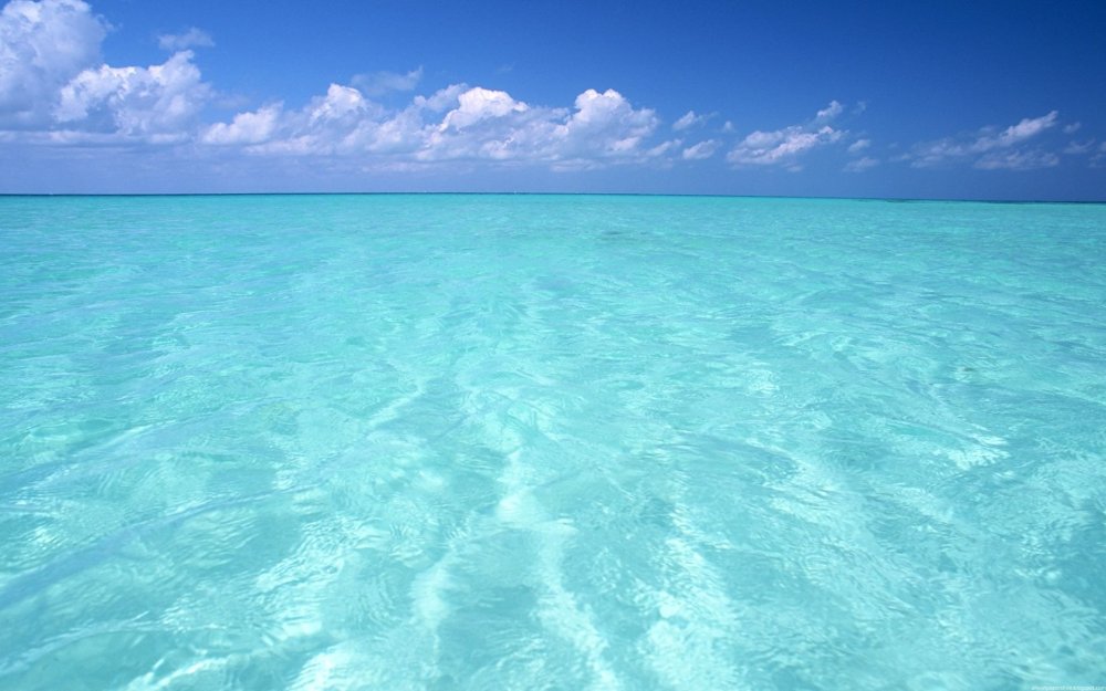 Спокойное Лазурное море