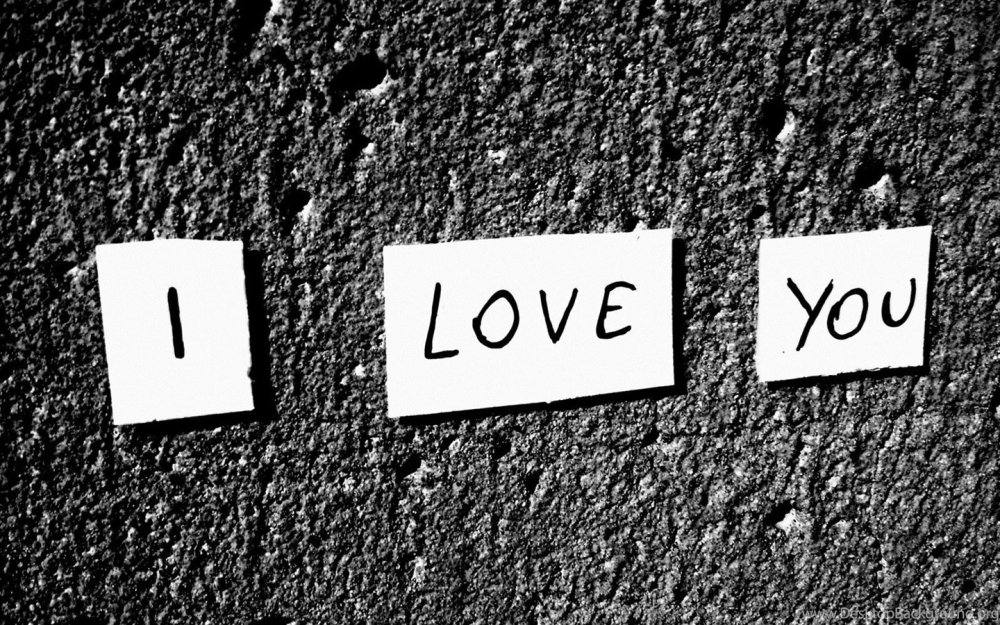 Фон с надписью Love