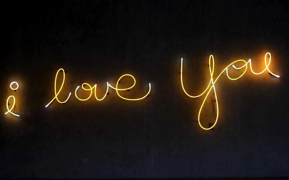 Любовь лого