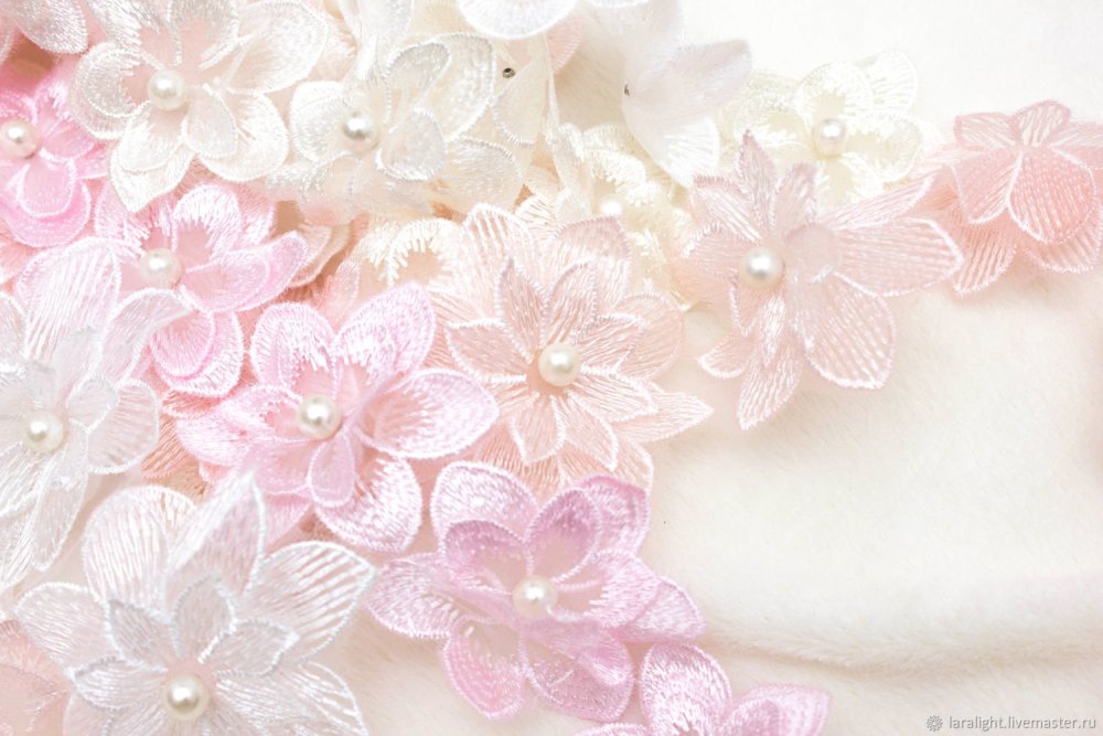 001 Жемчужно-белый Диамант