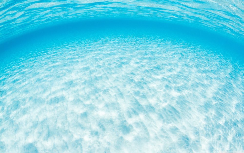 Вода в бассейне фон
