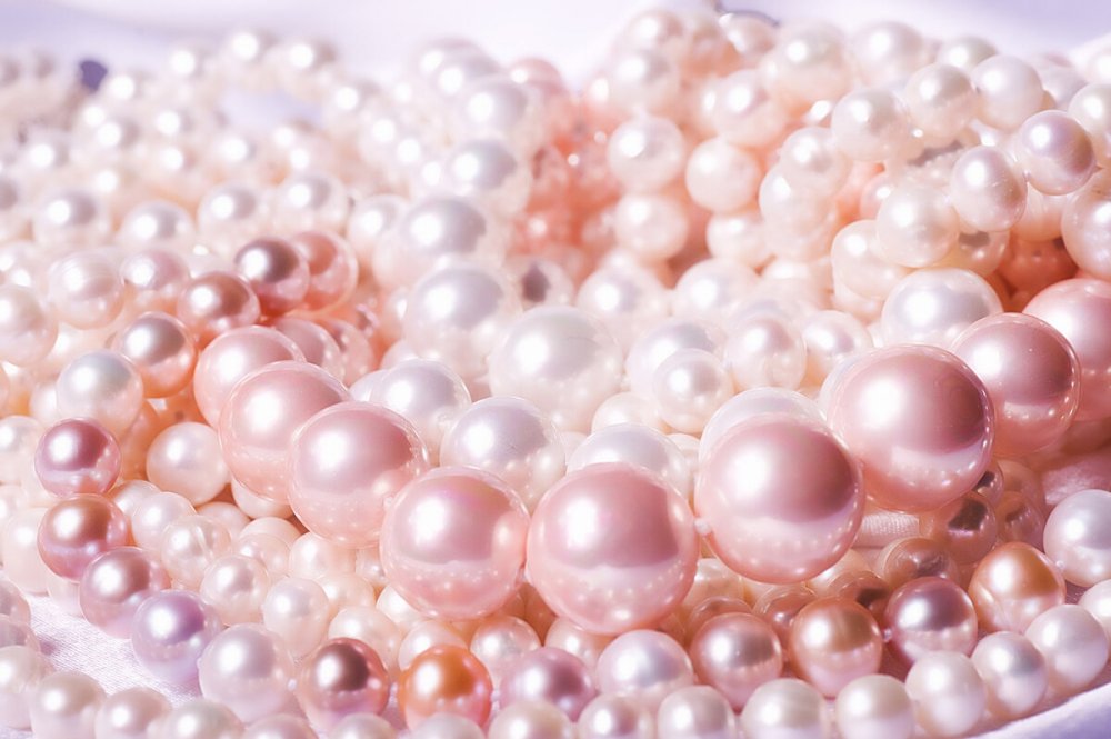 Россыпь розового жемчуга