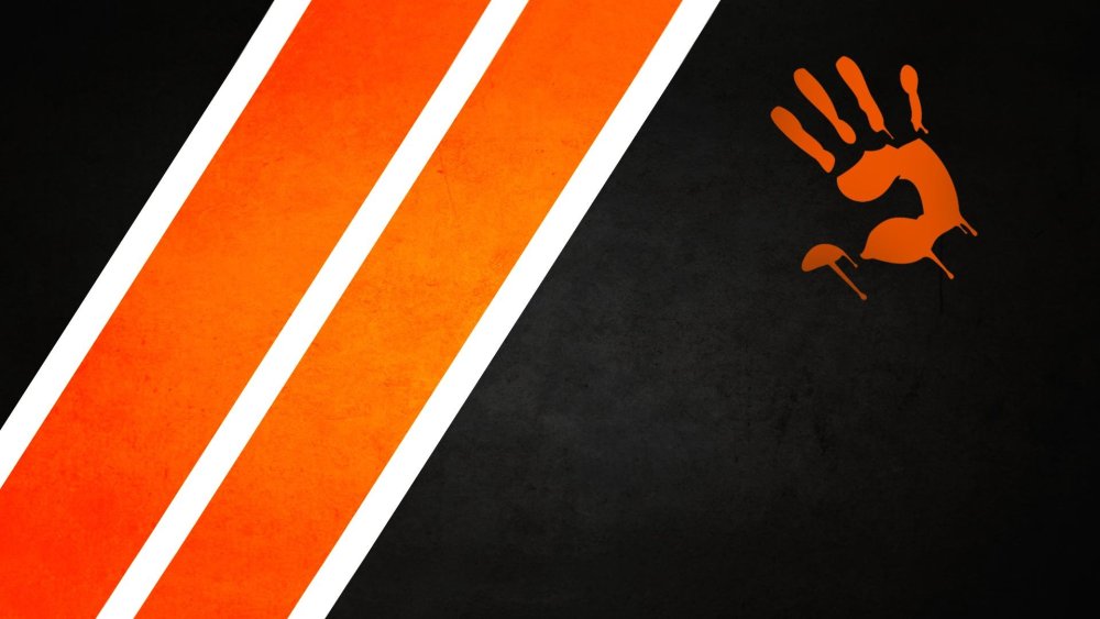 Черный белый оранжевый