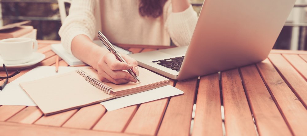 Копирайтер фон