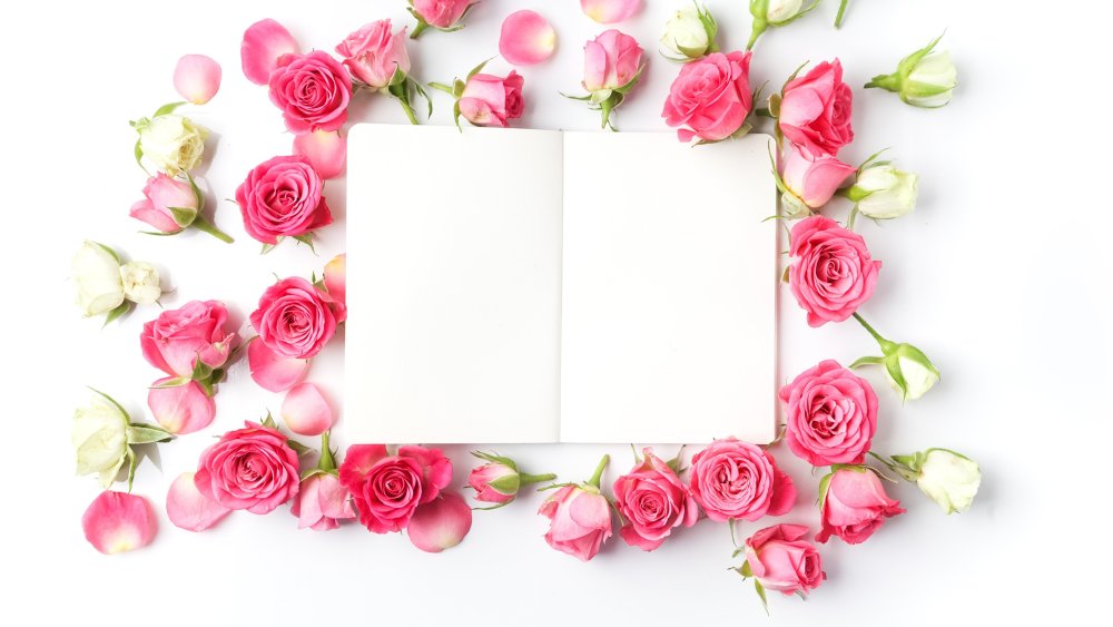 Красивая рамка из цветов