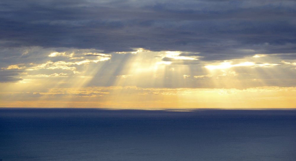 Солнце в облаках