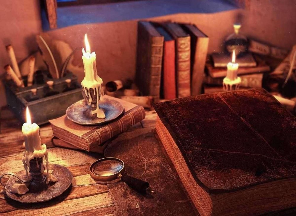 Натюрморт со старинными книгами