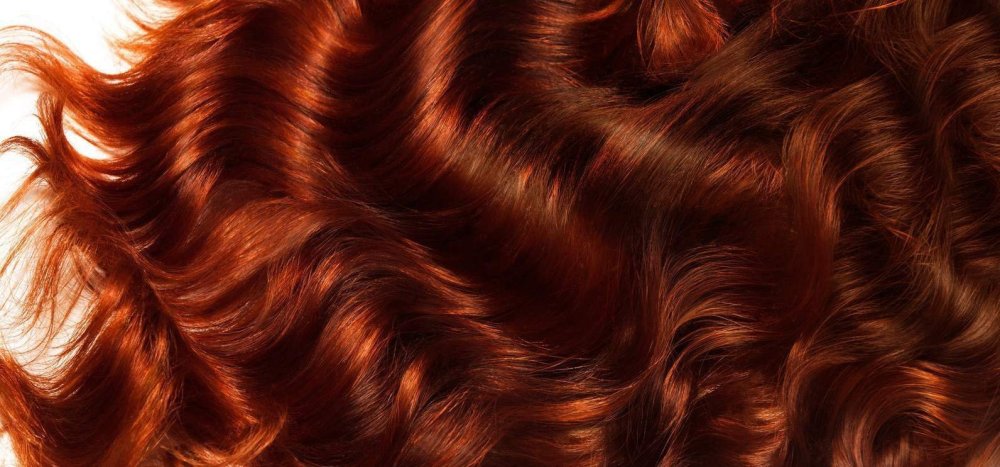 Женщина с красивыми волосами