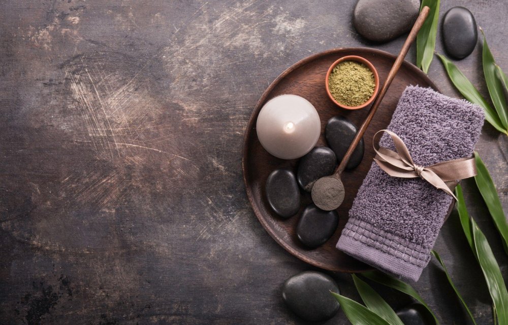 Фон с девушкой нарисованной