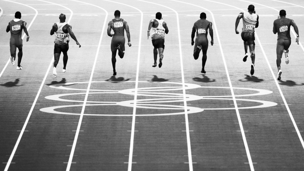 Спорт черно белые